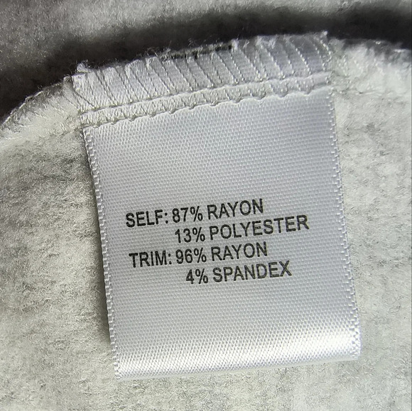 Jane+Delancey Santa Seal Christmas Festive Holiday Super Soft Sweatshirt S NWT - Picture 5 of 11